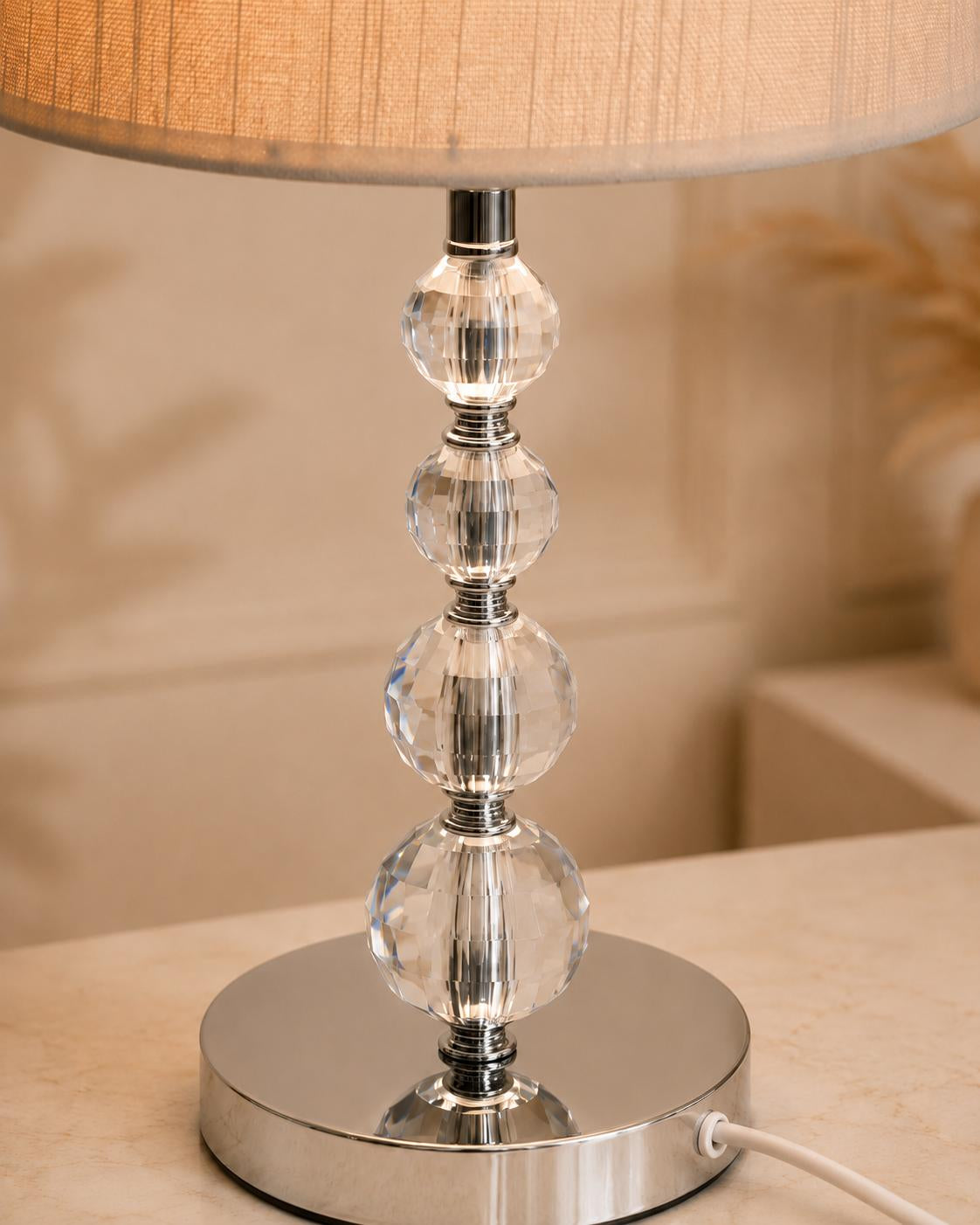 Elegant E14 table lamp with beige lampshade and chrome base