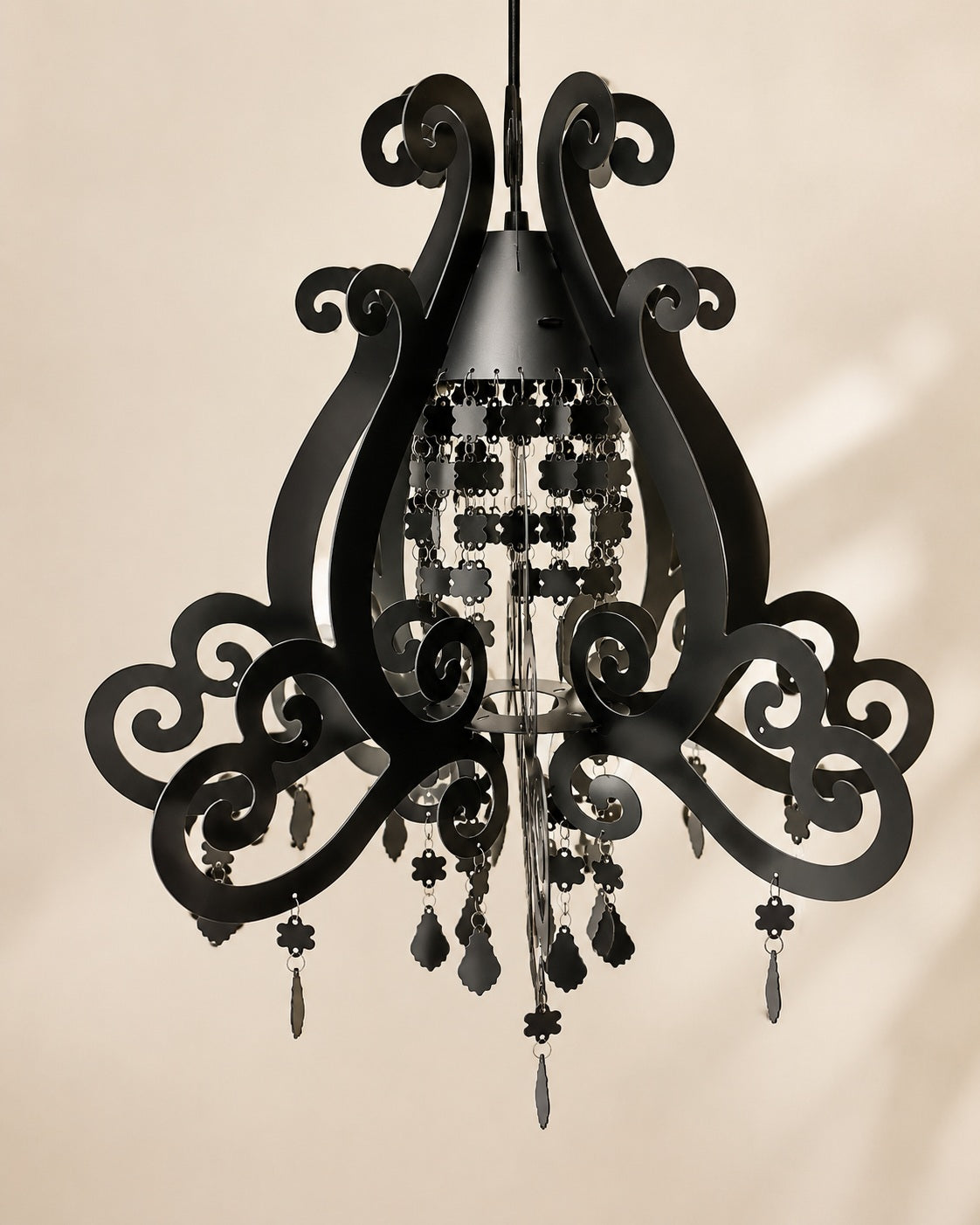 Fayette 60 cm E27 pendant lamp in matte black plastic