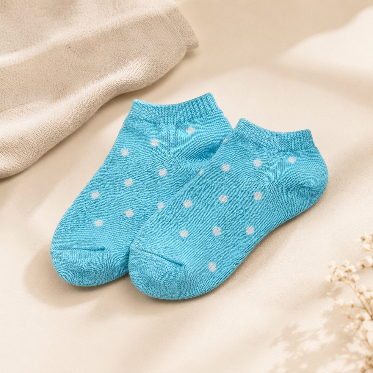 Navy striped grey and blue girls sneaker socks size 28 30