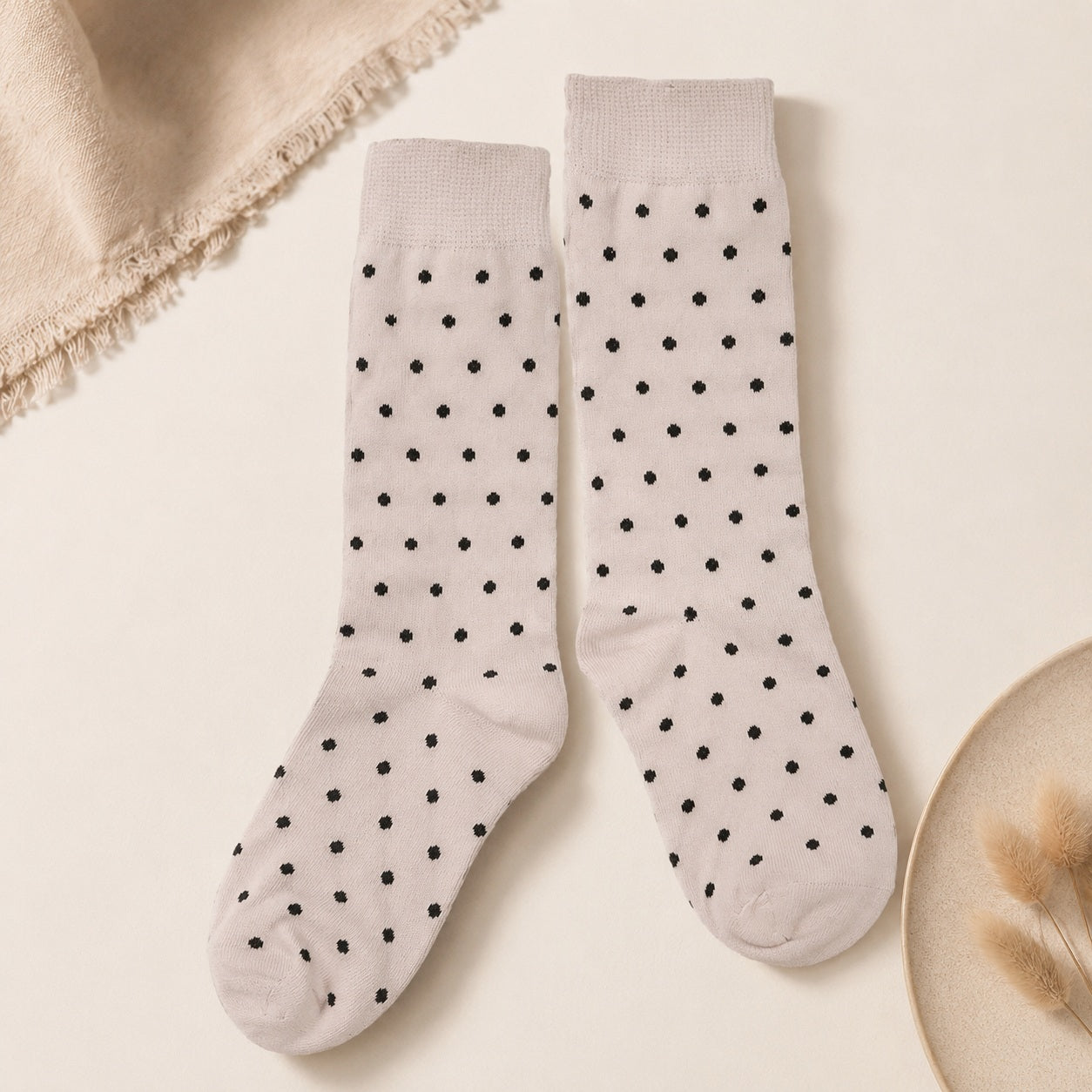 Girls socks 2 pack in navy white and light pink designs