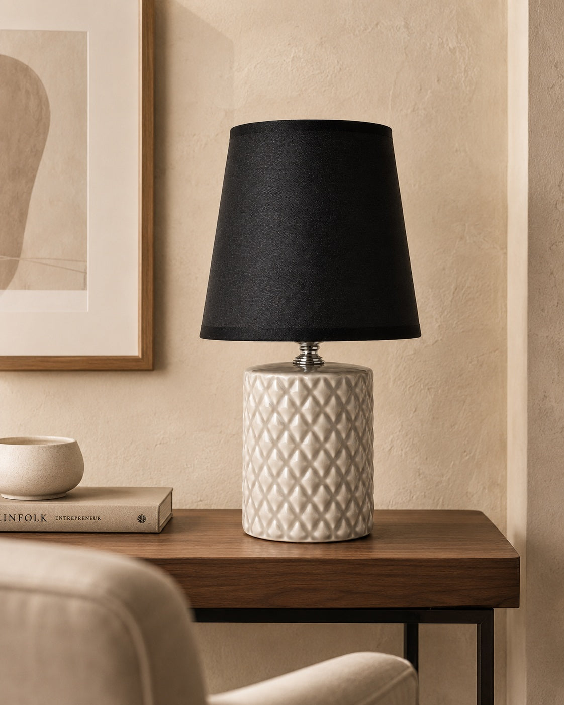 Decorative ceramic desk lamp with textured base and black lampshade