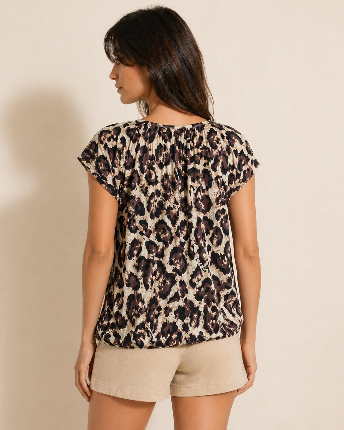 Women’s short sleeve blouse with abstract pattern