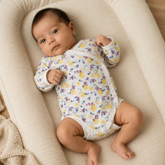 Tiny One floral baby bodysuit met side snap buttons