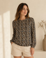 Women’s tiger stripe long sleeve top